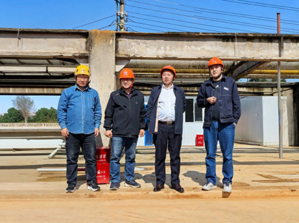 瀘天化股份公司黨委書記、董事長廖廷君一行到公司化工園區(qū)建設(shè)項目現(xiàn)場檢查指導(dǎo)工作